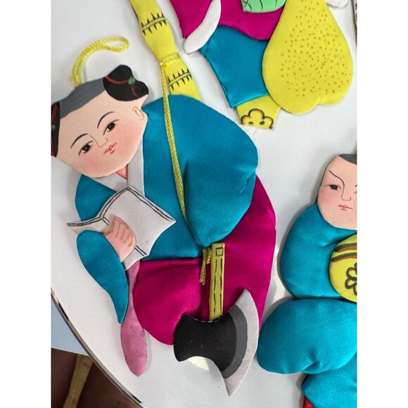 Set Of 6 Vintage Chinese Silk & Cardboard Ornaments Folk Figures 6" No Box - Picture 7 of 9